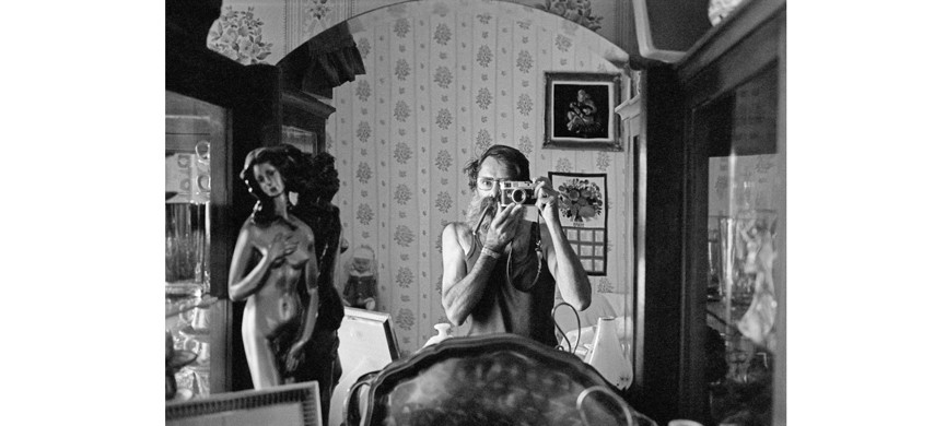 Миха Бар Ам, автопортрет