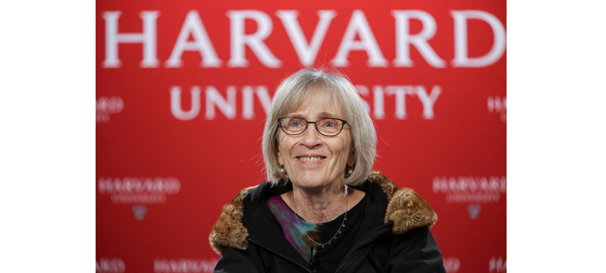 В Гарварде у Голдин пожизненная профессура