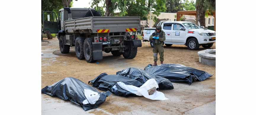 Многие жители Кфар-Азы, попавшие в фильм, были убиты