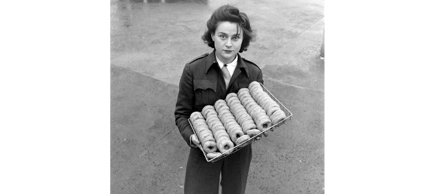 В Корпорацию пончиков выступали звёзды Голливуда