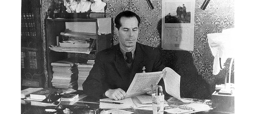 Под конец жизни Медведев напишет мемуары «Сильные духом»