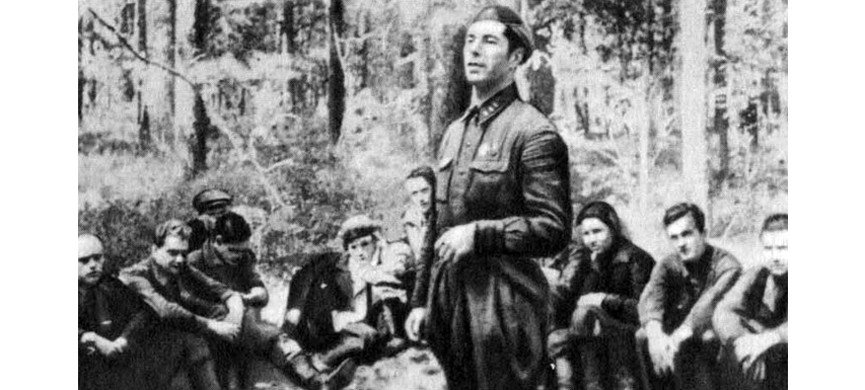 В отряде Медведева служили известные люди