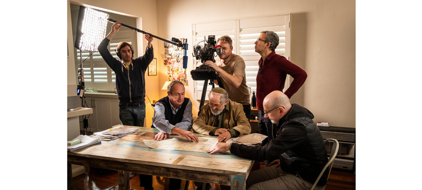 Съёмки фильма быстро превратились в расследование