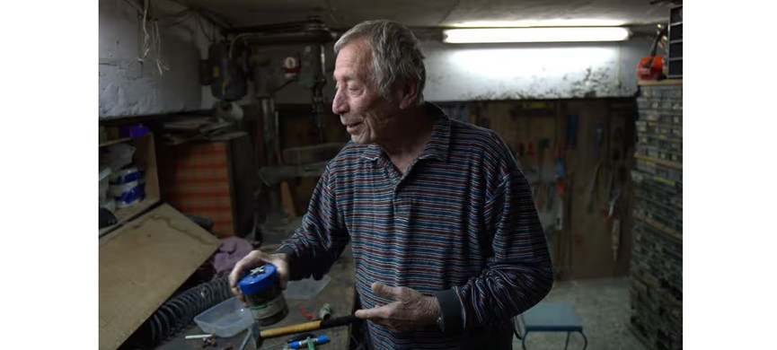 Всю жизнь Шалом Корай думал, что после Холокоста у него не осталось родных