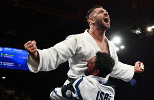 <p>Paris 2024 Olympics - Judo - Men -100 kg Contest for Bronze Medal A - Champ de Mars Arena, Paris, France - August 01, 2024. Peter Paltchik of Israel reacts after winning his bout against Daniel Eich of Switzerland. REUTERS/Arlette Bashizi TPX IMAGES OF THE DAY</p>