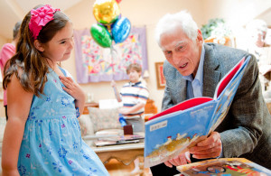 <p>08grinspoon - Harold Grinspoon delivers 3 millionth book through PJ Library, which his foundation supports. (Harold Grinspoon Foundation)</p>